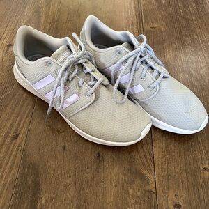 Adidas Woman’s memory foam